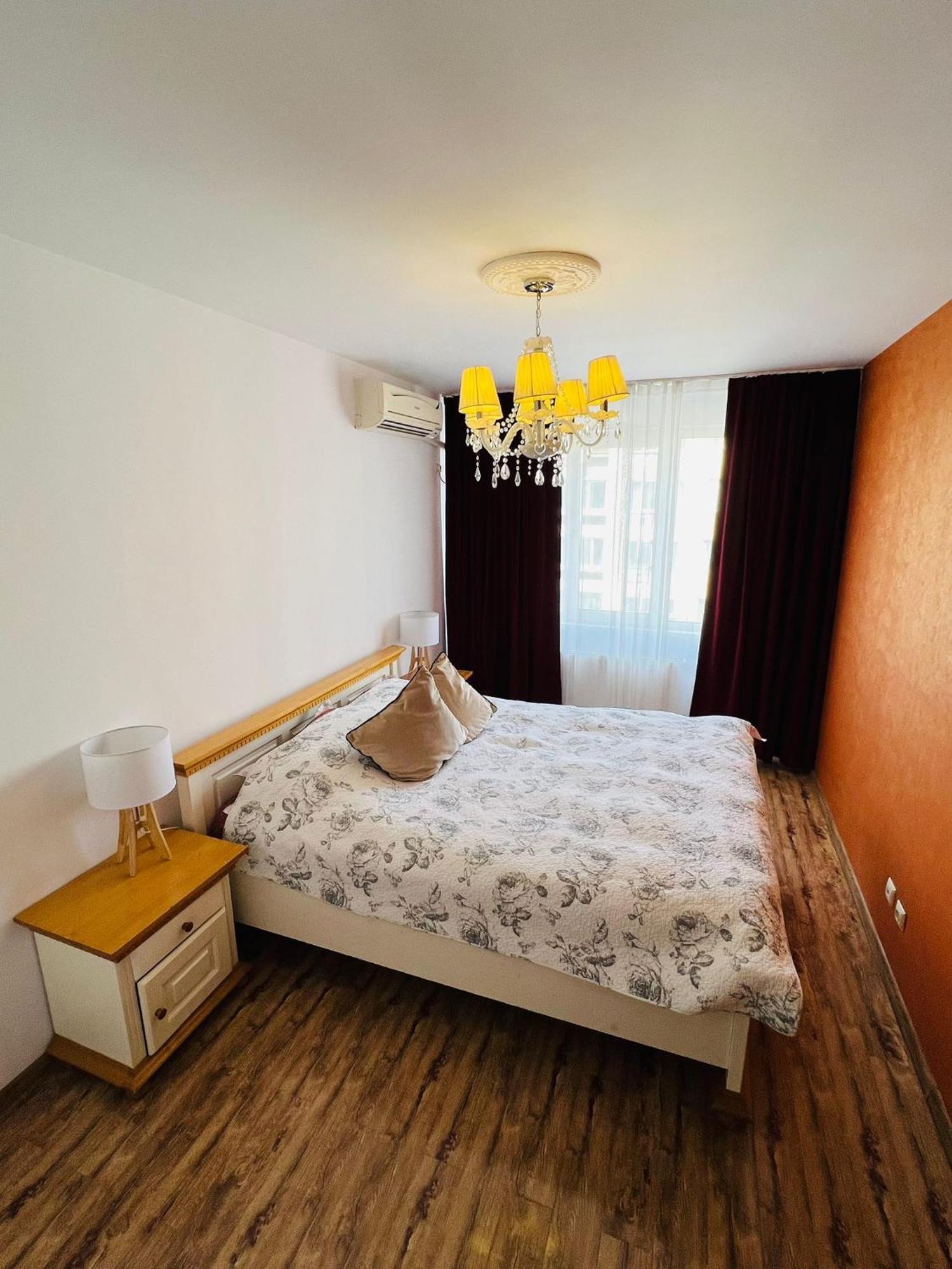 Apartament Naty Apartamento Bucareste Exterior foto